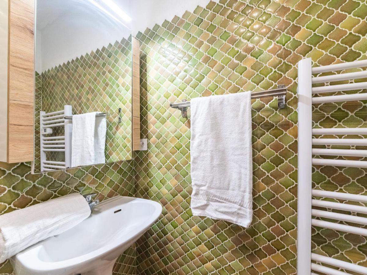 Appartement Heraclee-1 By Interhome